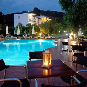 Haus Risos Next Generation Appartement Toroni